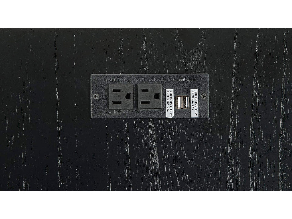 Treytown Chairside End Table - image 10