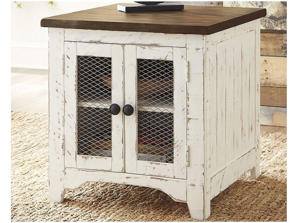 Wystfield End Table - image 1