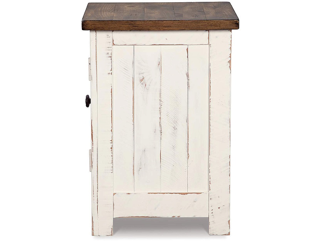 Wystfield Chairside End Table - image 5