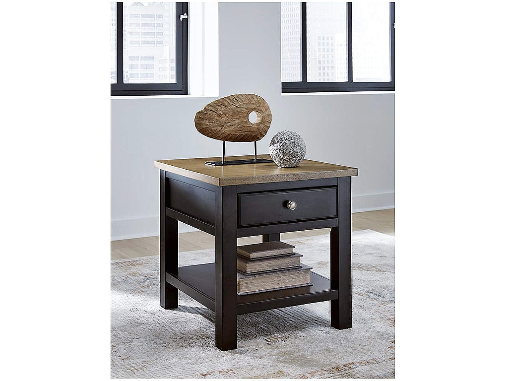Drazmine End Table - image 1