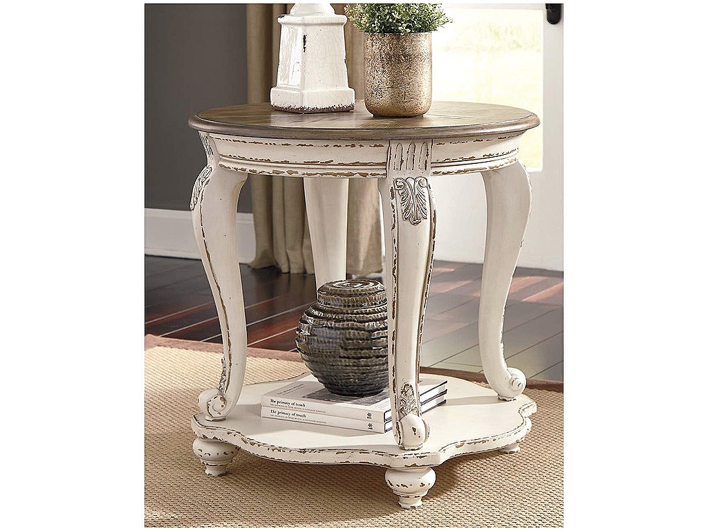 Realyn End Table - image 1