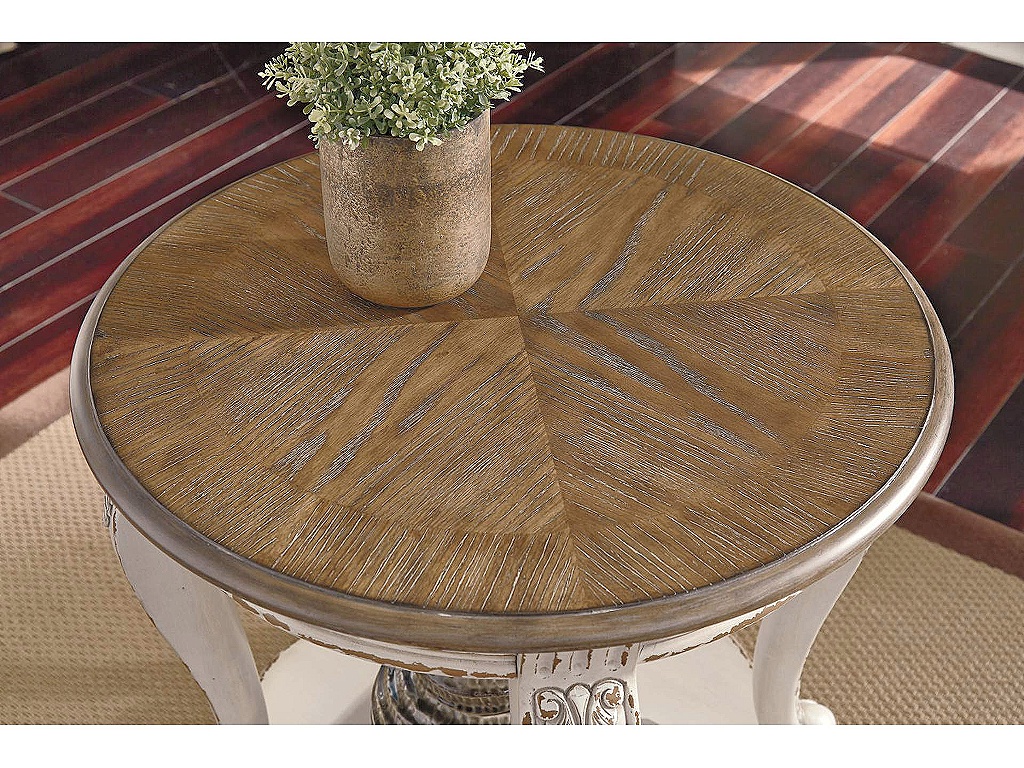 Realyn End Table - image 5