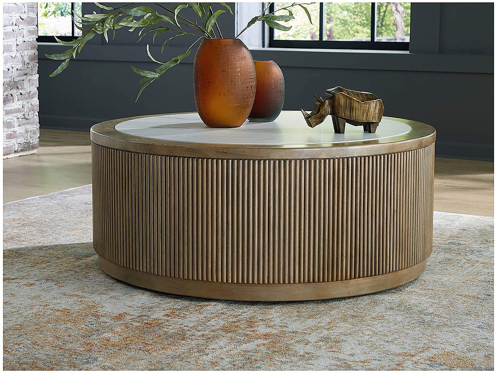 Camdill Coffee Table - image 1