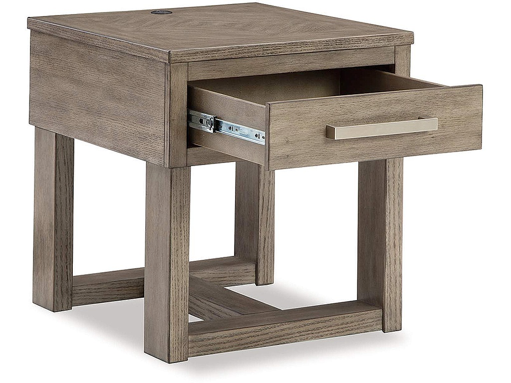 Loyaska End Table - image 2
