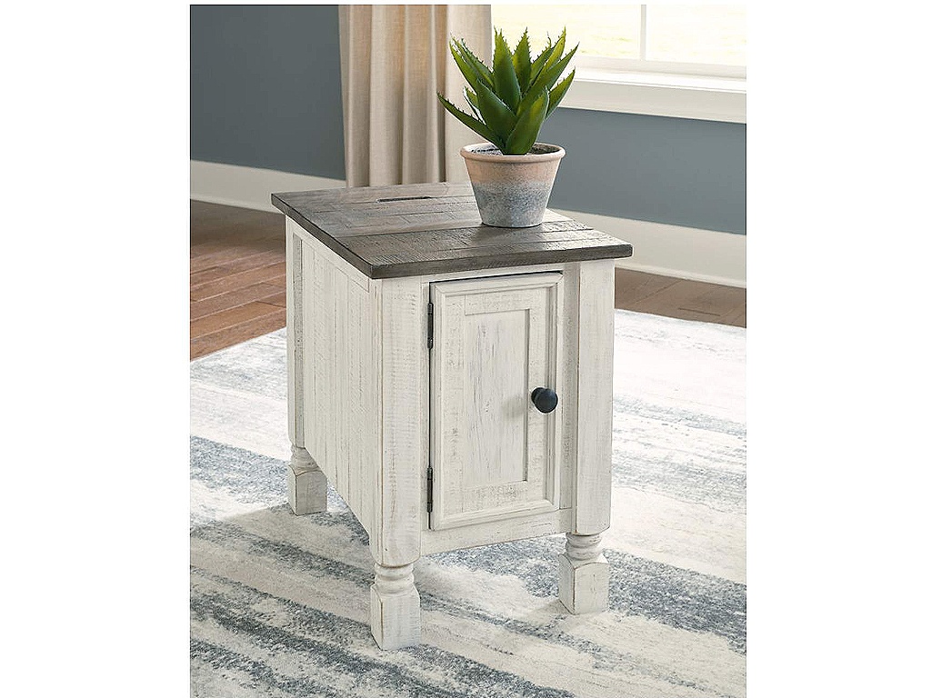 Havalance Chairside End Table - image 1