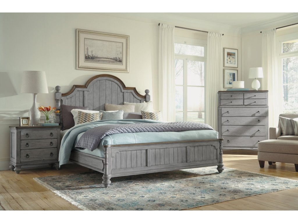 Plymouth Gray King Poster Bed - image 6