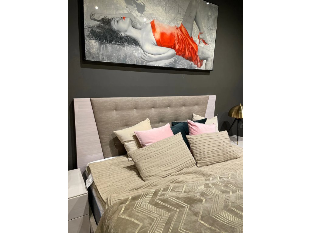Mont Blanc Upholstered Bed  - image 2