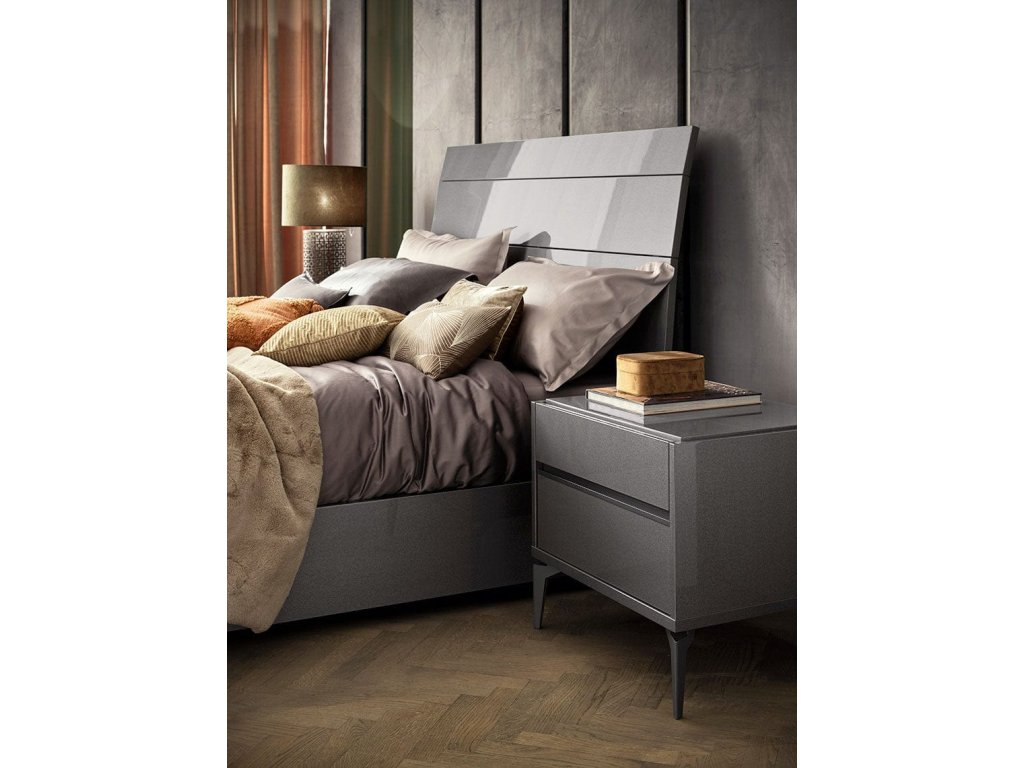 Graphite Platform Bed  - image 4
