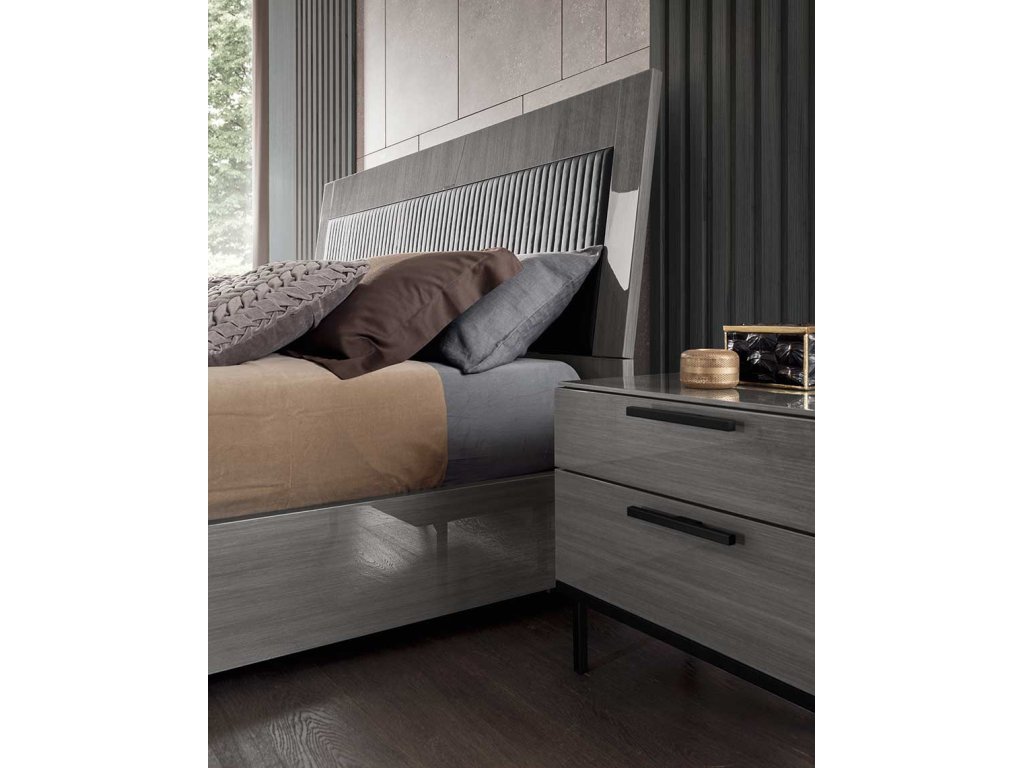 Novecento Platform Bed  - image 4