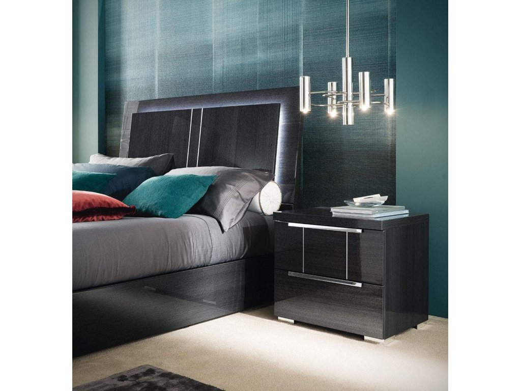 Versilia Platform Bed  - image 4