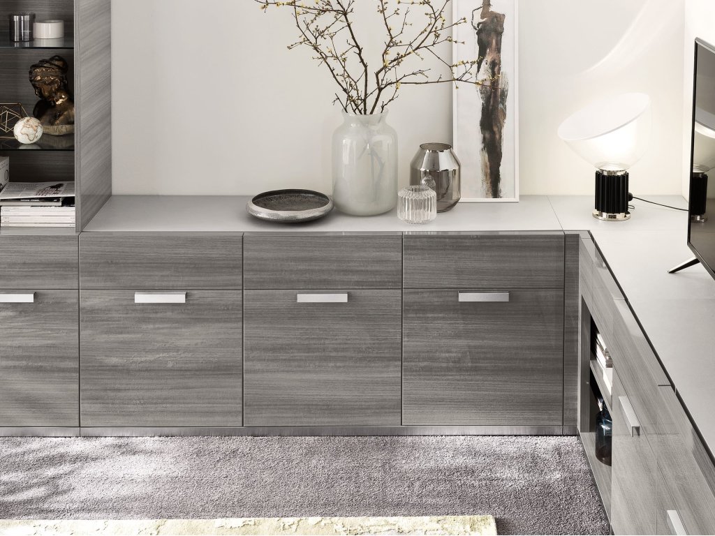 Iris 3 Door Buffet - image 3