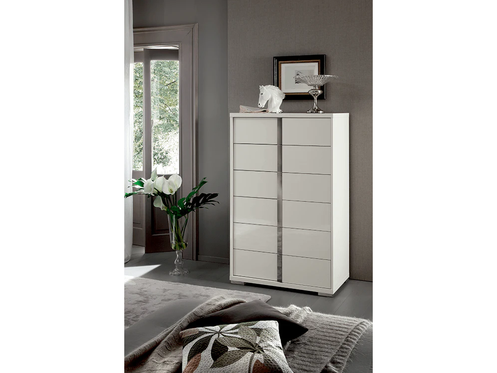 Imperia Chest - image 1