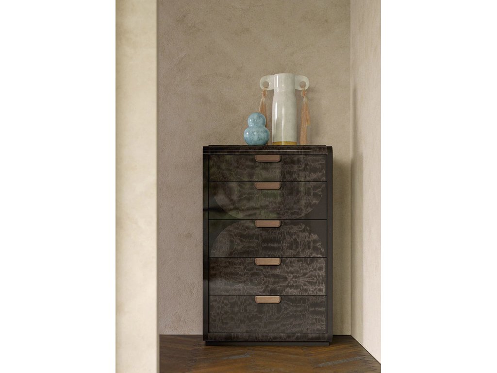 Nyx Chest - image 1