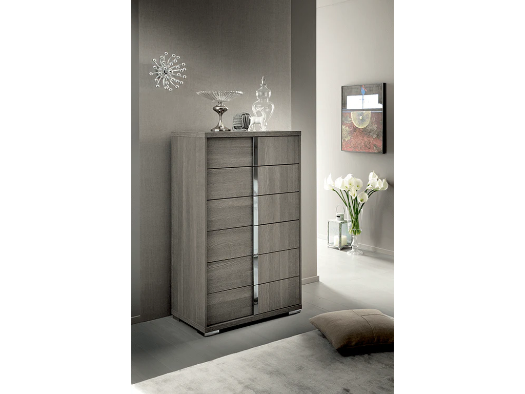 Tivoli Chest - image 1