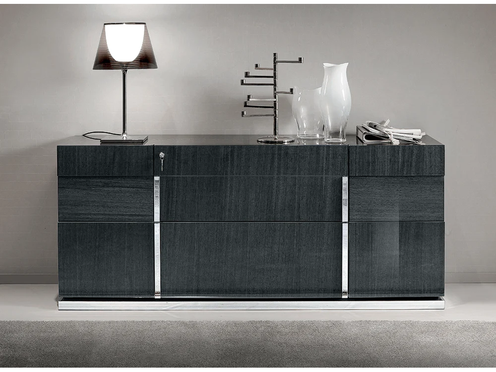 Montecarlo Credenza & Hutch - image 1