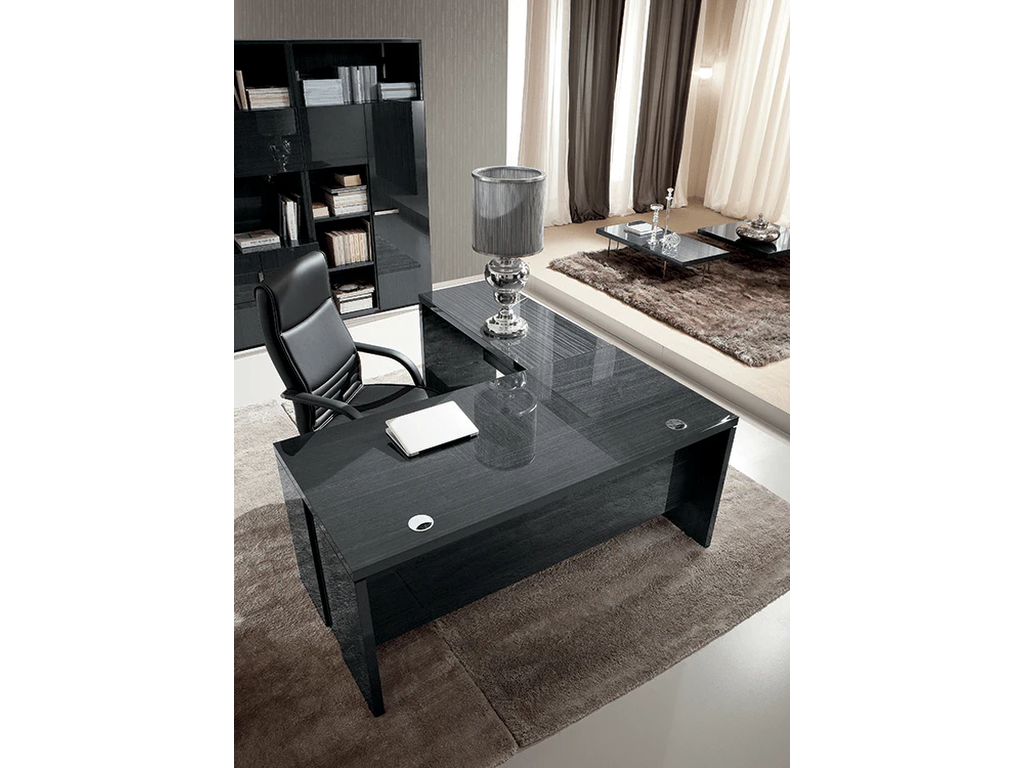 Montecarlo Return Desk - image 1