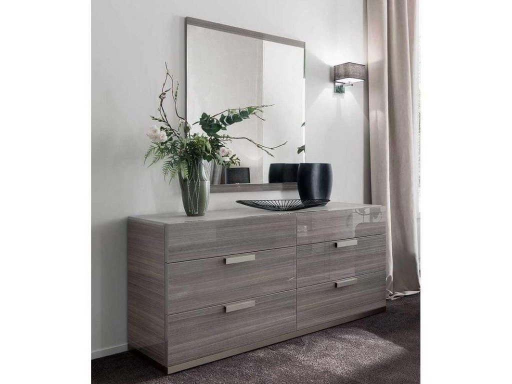 Iris Dresser  - image 2