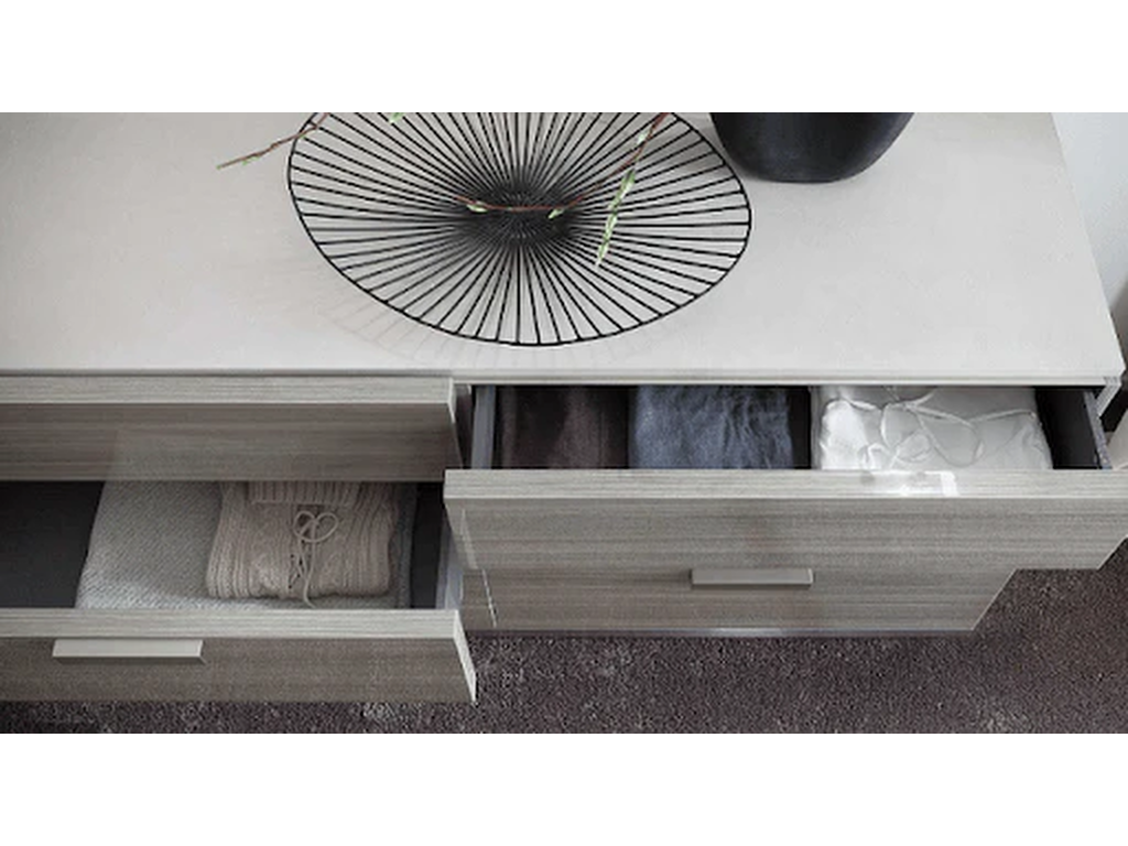 Iris Dresser  - image 3