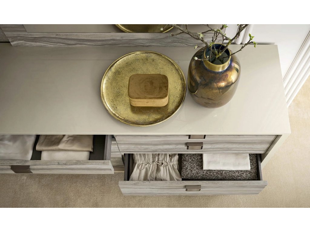 Jupiter Dresser - image 4