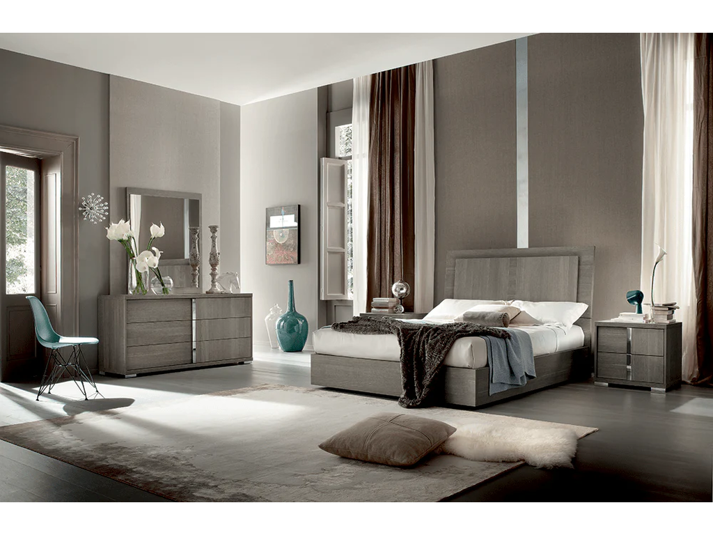 Tivoli Nightstand - image 2