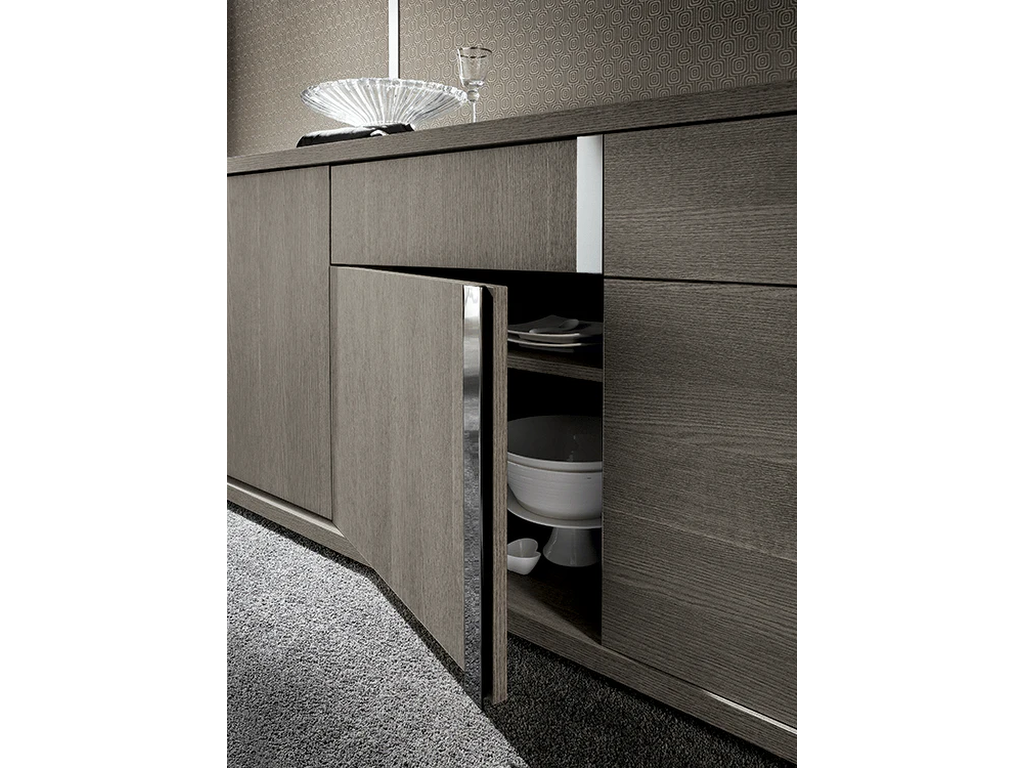 Tivoli Buffet  - image 1