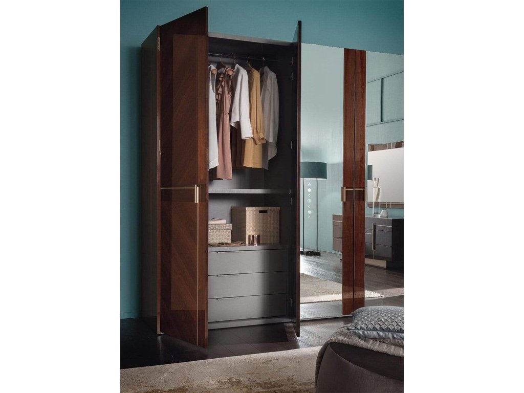 Bellagio Italian Wardrobes - image 4