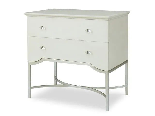 Wren Nightstand