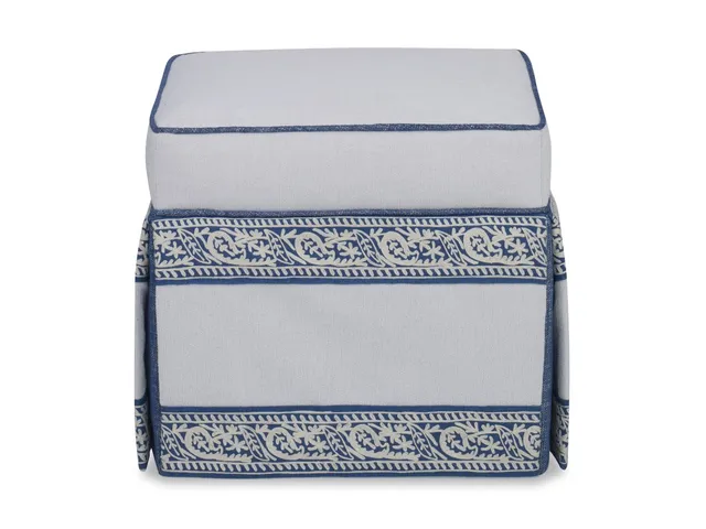 Aria Ottoman - Alternative View