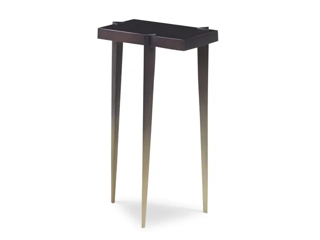Ombre Table
