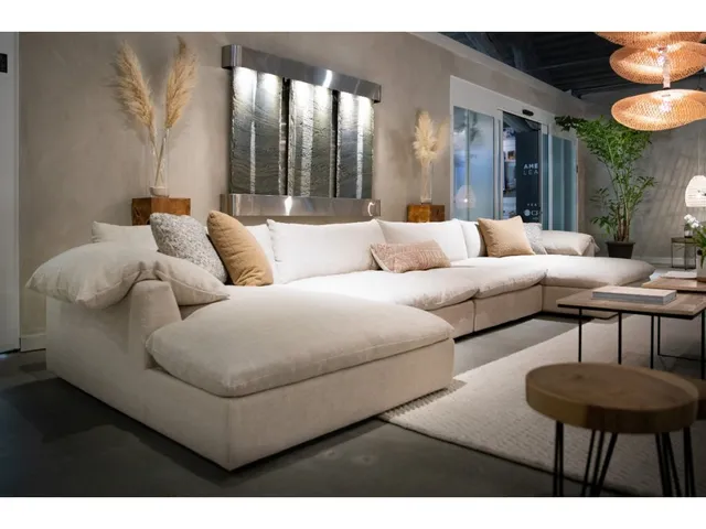 Espen Sectional