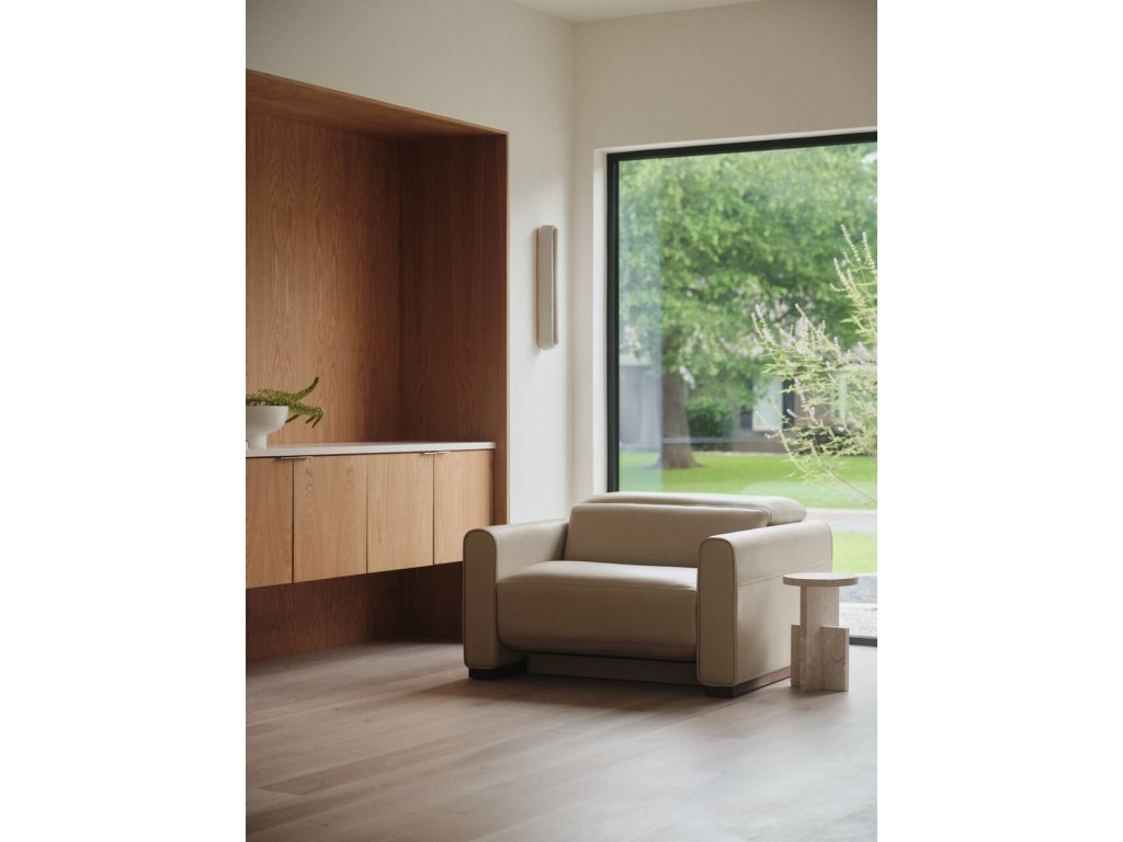 Lumen Chair - image 12
