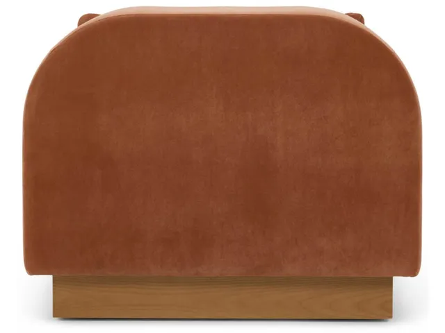 Castiel Chaise - Alternative View