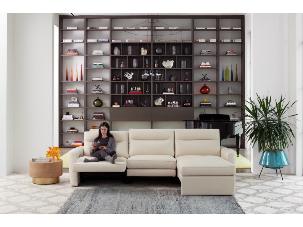 American Leather Chelsea Sectional, alternate view 2
