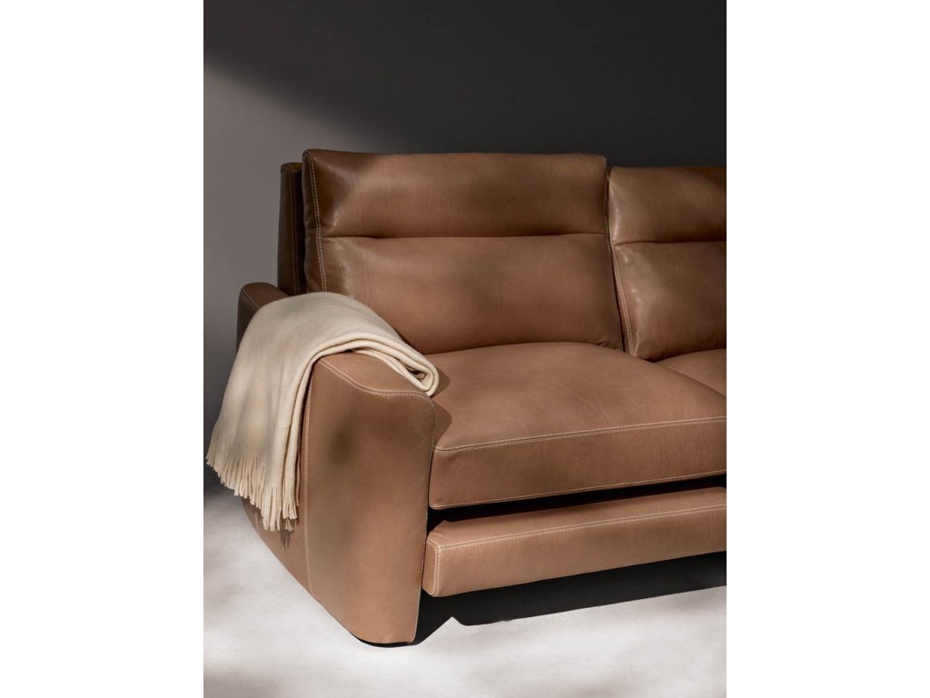 Chelsea Sofa - image 11