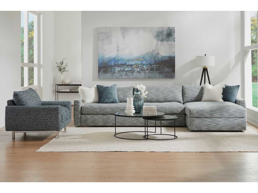 Estero Sectional - main image