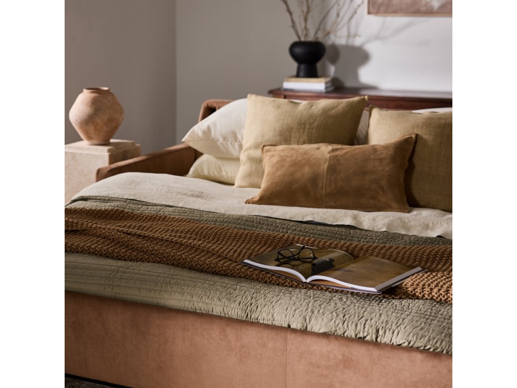 Bentley Comfort Sleeper - image 2