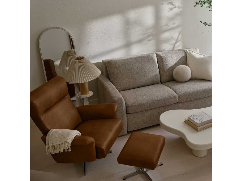 Harlowe Recliner - image 1