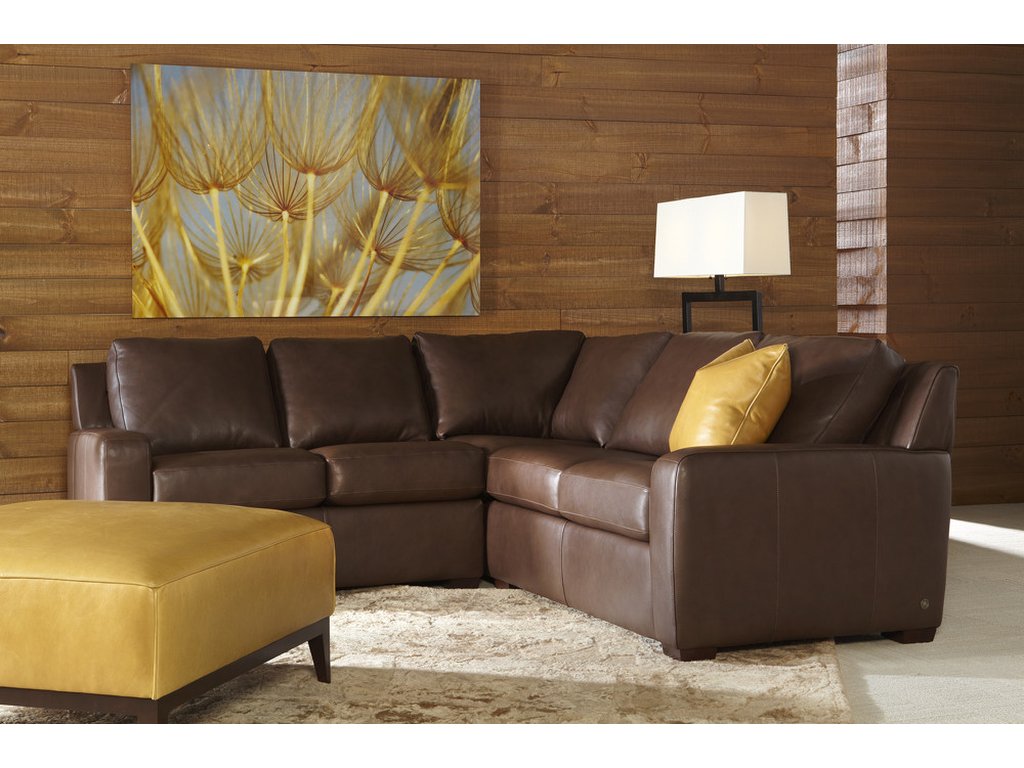 Lisben Sectional - image 1