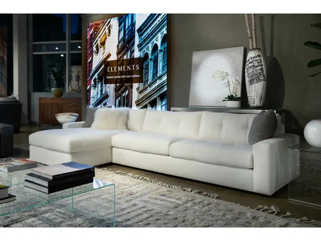Montara Sectional