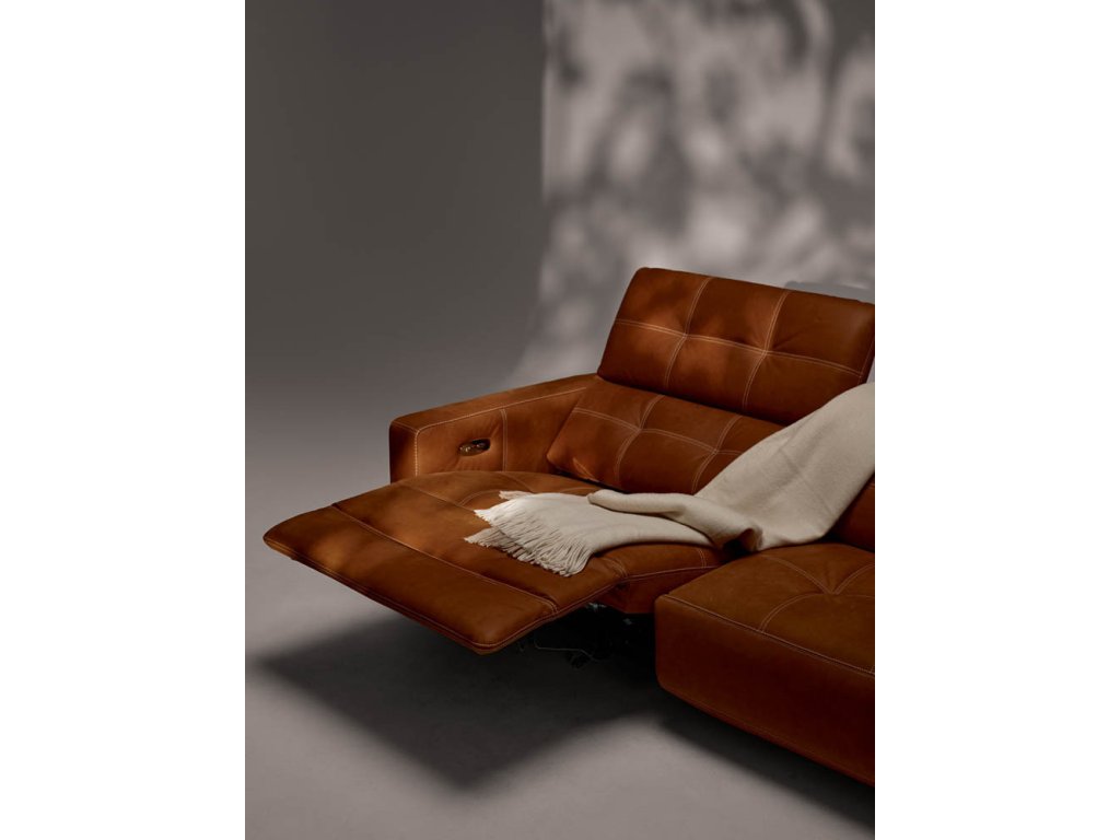 Verona Sofa - image 9