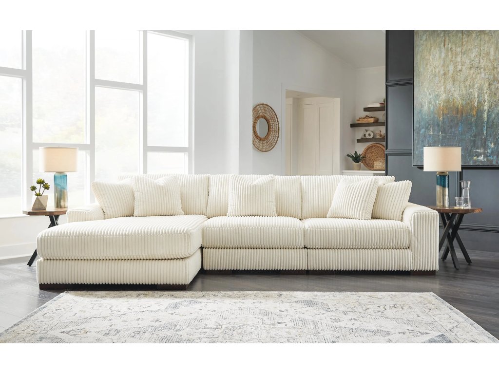Lindyn 3-Piece Sectional with Chaise - image 1