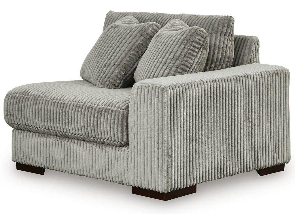 Lindyn 3-Piece Sectional Sofa - image 4