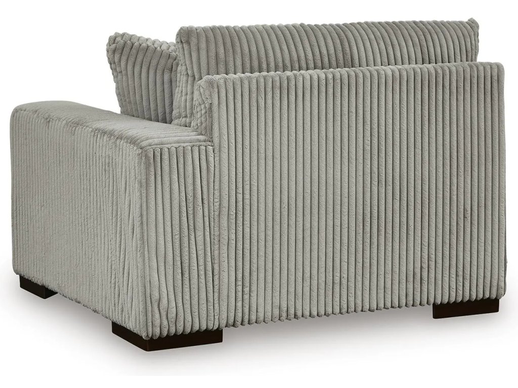 Lindyn 3-Piece Sectional with Ottoman - image 17