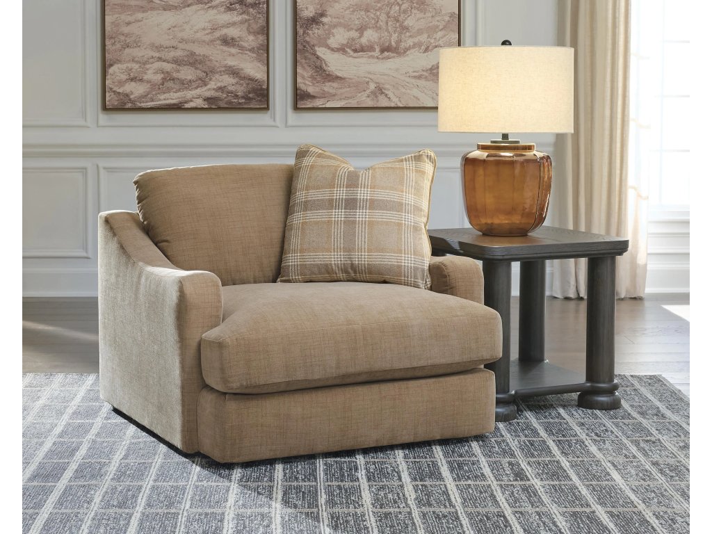ChloeeAnne Oversized Chair - image 1