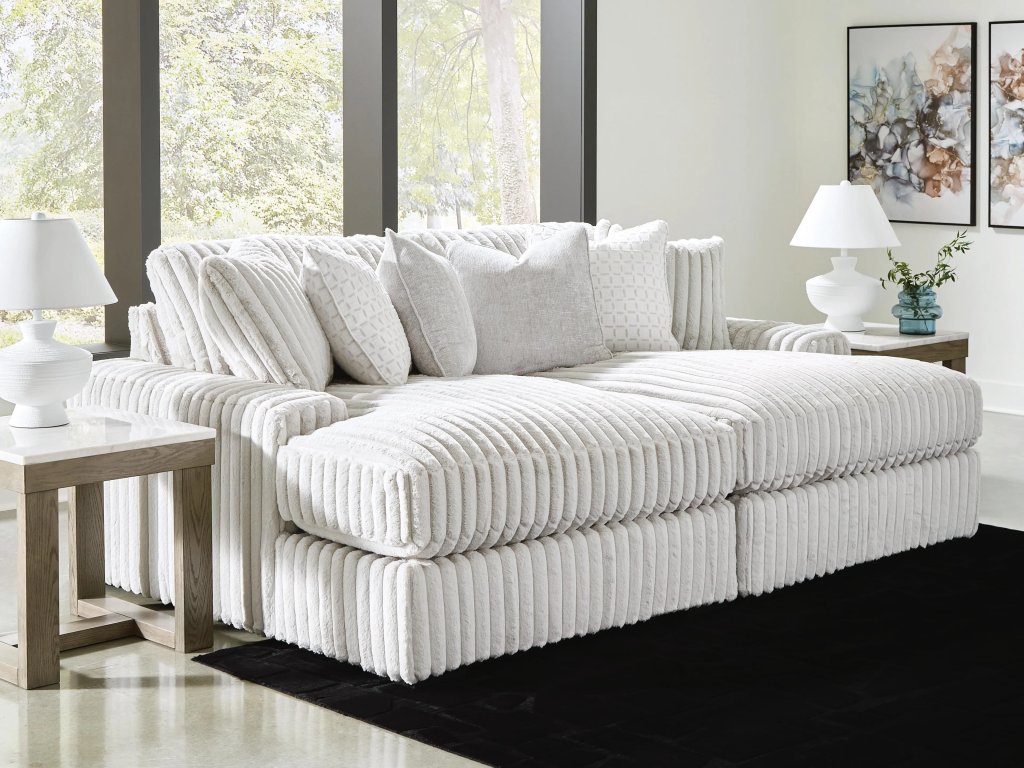 Stupendous Super Chaise - image 1