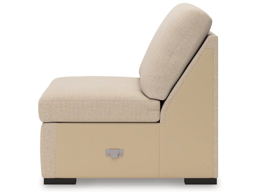LadyMae 4-Piece Sectional - image 5