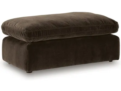 Maxton Heights Ottoman