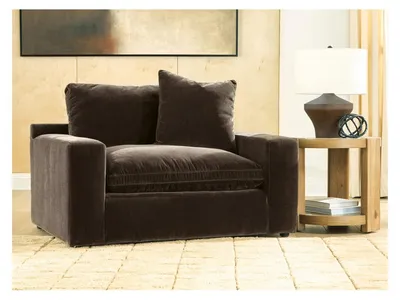 Maxton Heights Oversized Chair - Alternative View