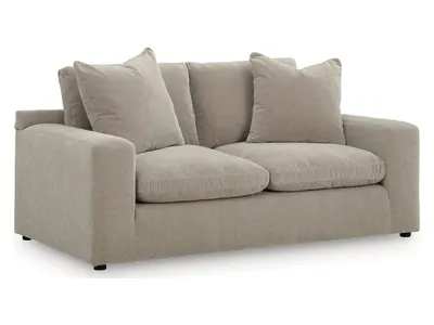 Maxton Heights Loveseat