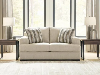 Lofwood Loveseat